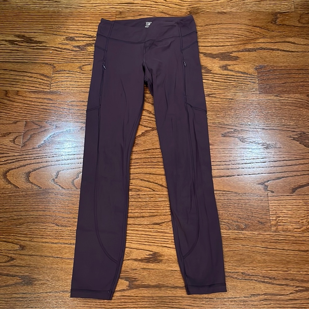 Athleta girl leggings, purple, 7/8 length (maybe?), pockets, size XL/14